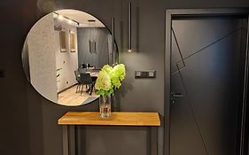 Apartament 67
